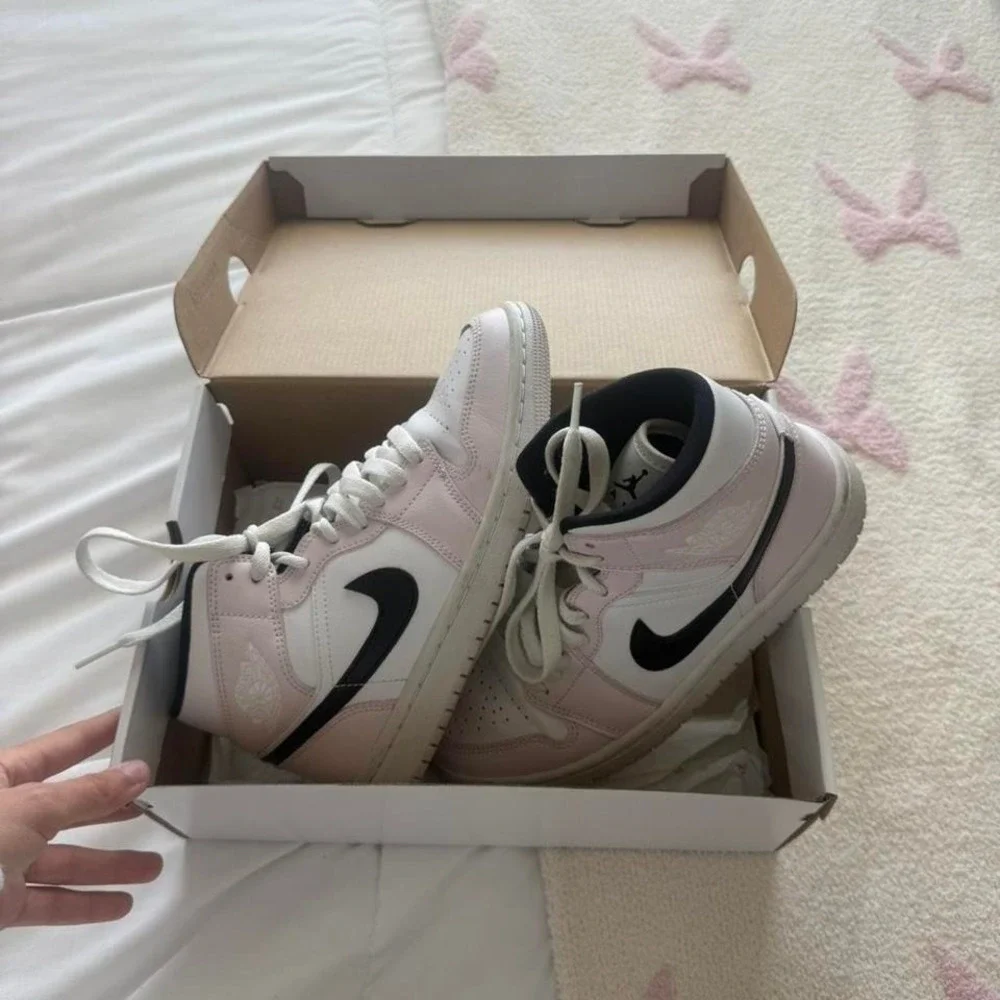 Pink and Black Nike‎ Jordan Mids